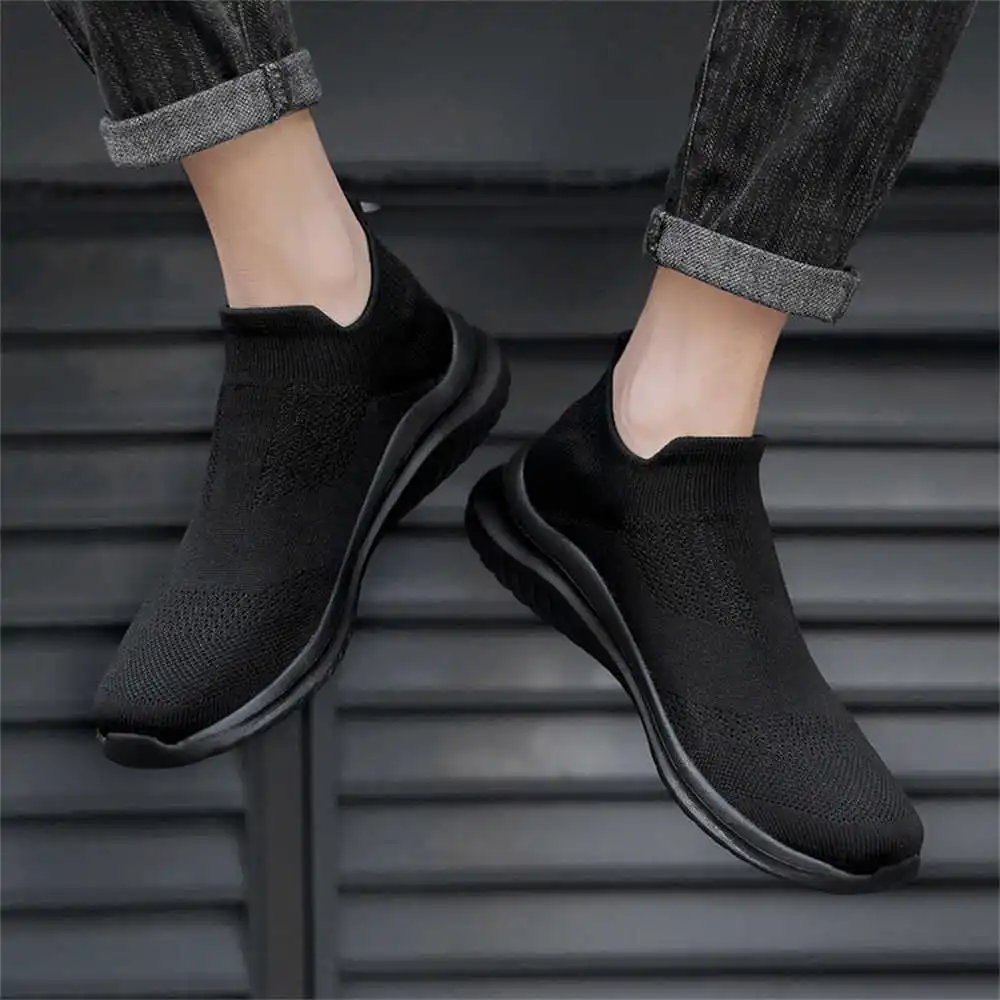 Men Formal Wear Names - Sepatu olahraga pria, krem lembut baru